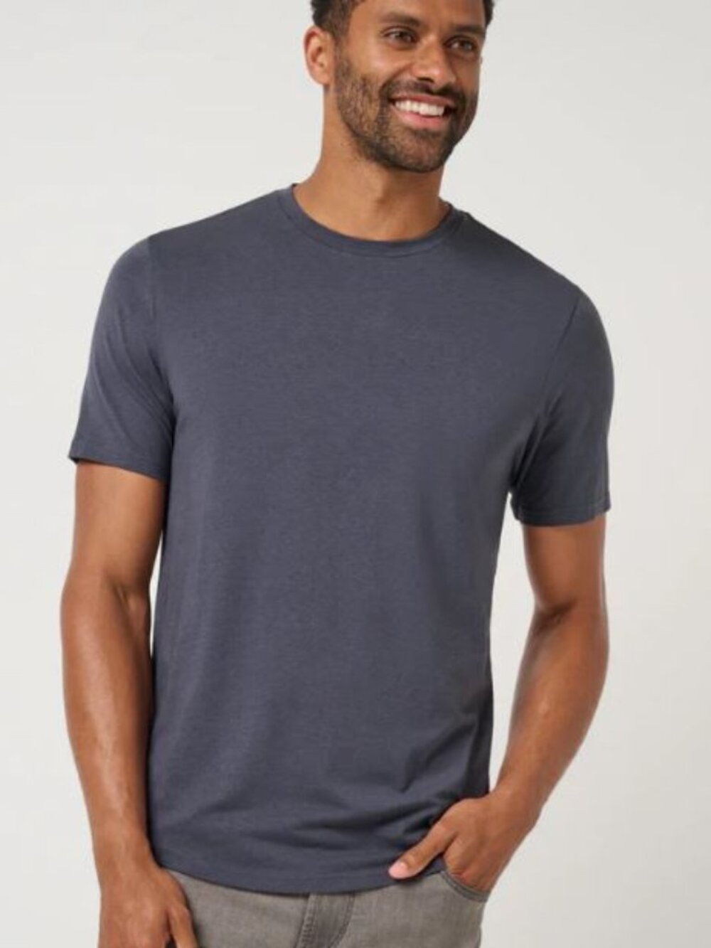 Travis Mathew Cloud Crew Tee Size: XXL